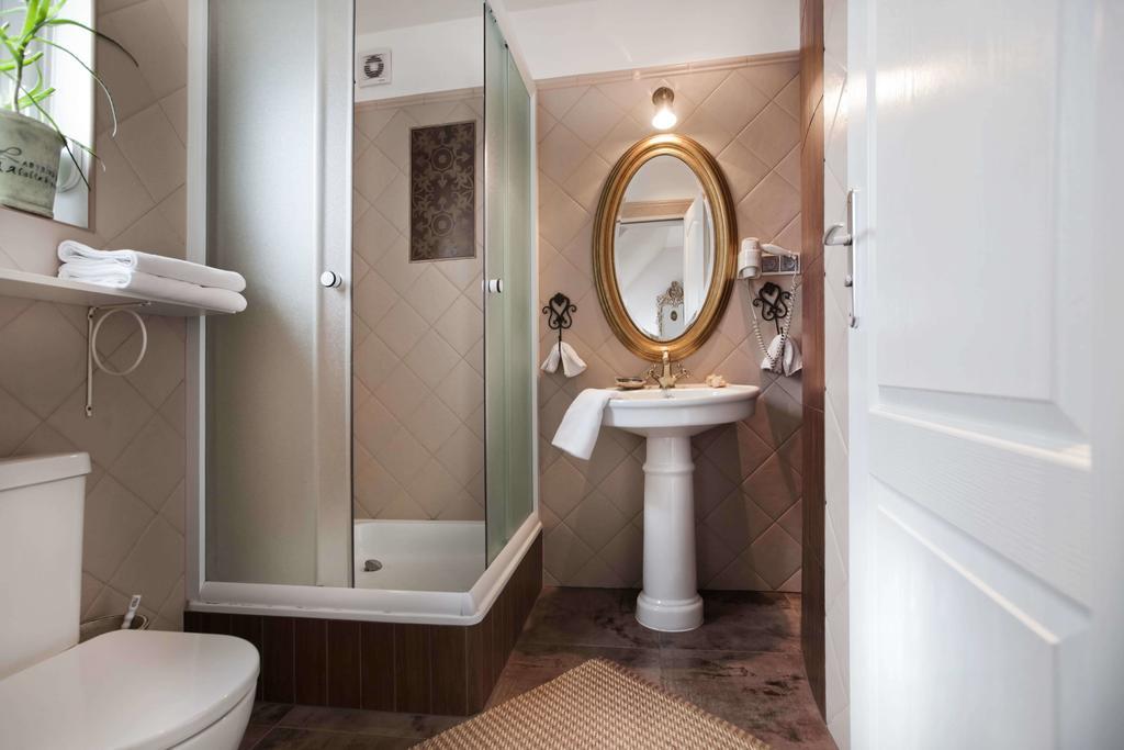 Apartament Fisher House *